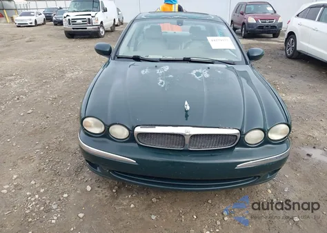 2002 Jaguar X-Type 3.0L z USA, uszkodzony, nr VIN SAJEA51C92WC12120